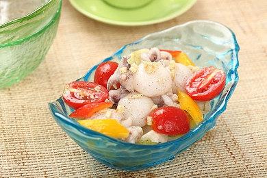 打开异世界大门！巨型PS5降落迪拜 喷射蓝色光柱